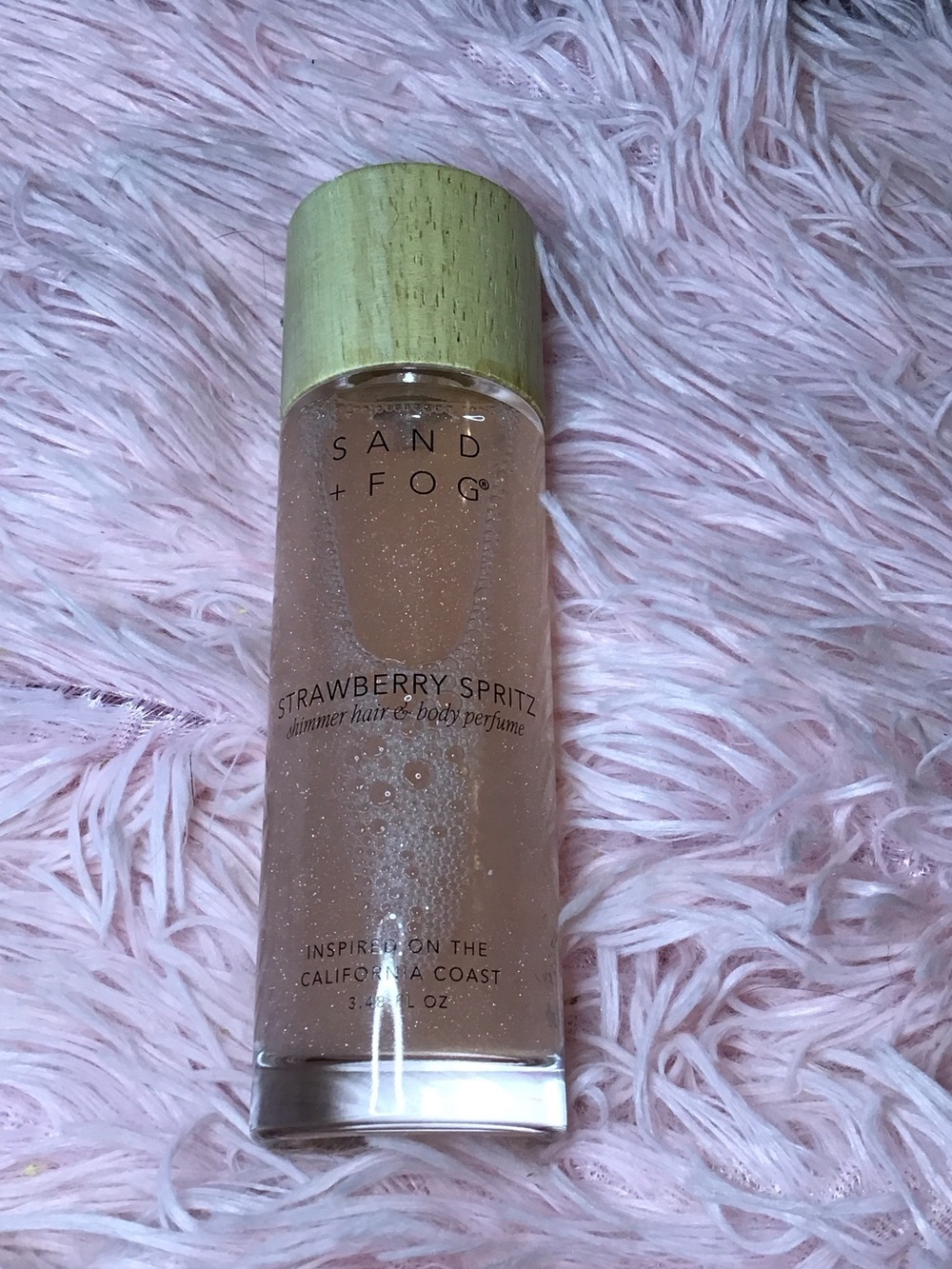 New Sand & Fog Strawberry Spritz Shimmer Hair & Body Perfume - Pink